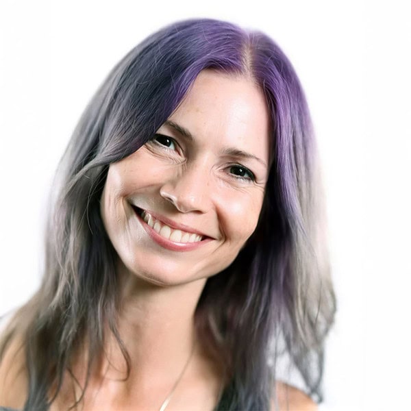 Barbie Sommars headshot